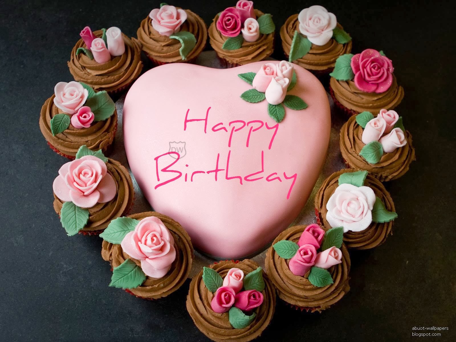 Leslea Matsis Cakes: Rose Garden Cupcake