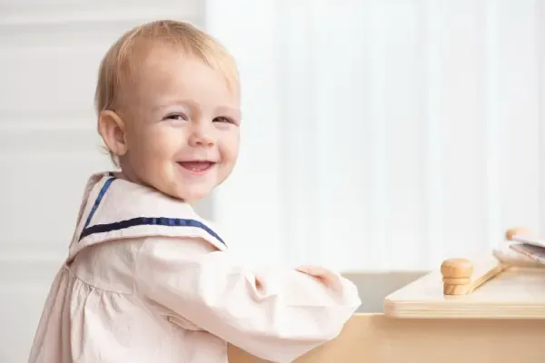 Perkembangan Bayi 10 Bulan dan Cara Stimulasinya