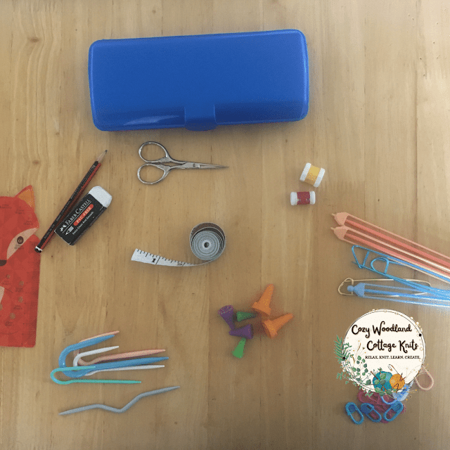 Picture of knitting accessories in a knitting kit