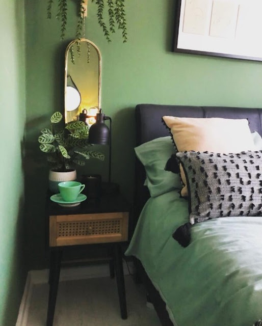 sage green black and white bedroom ideas