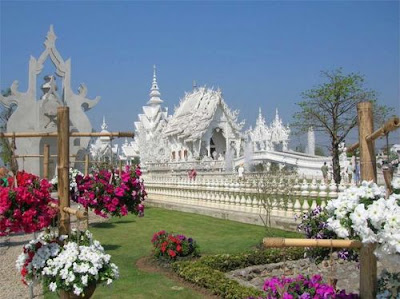 Wat Rong Khun White Temple Thailand Picture Gallery