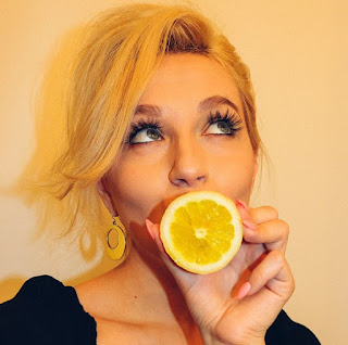 лимон - известный "отбеливатель"