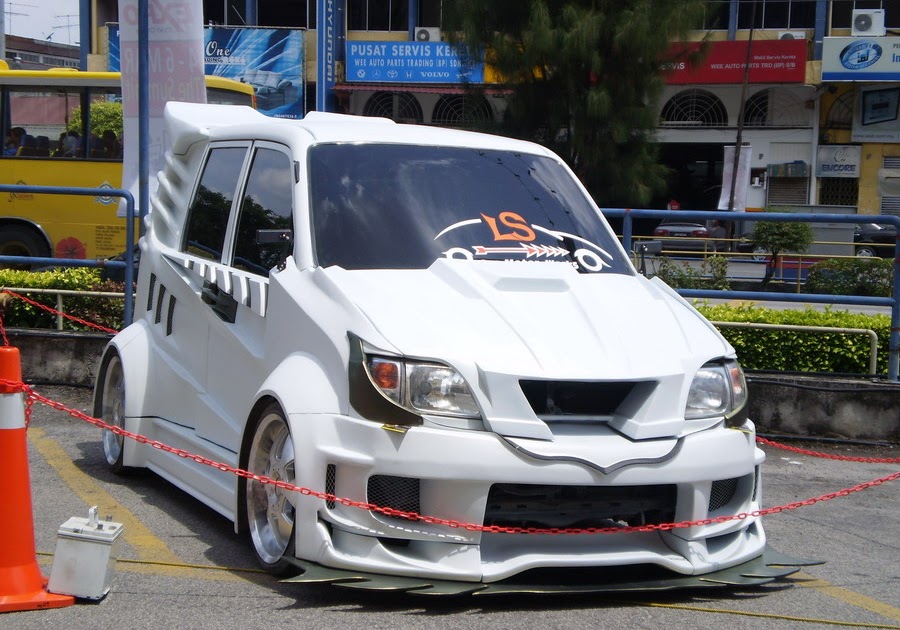Long's Photo Gallery: 1 Malaysia Autoshow @ The Summit 