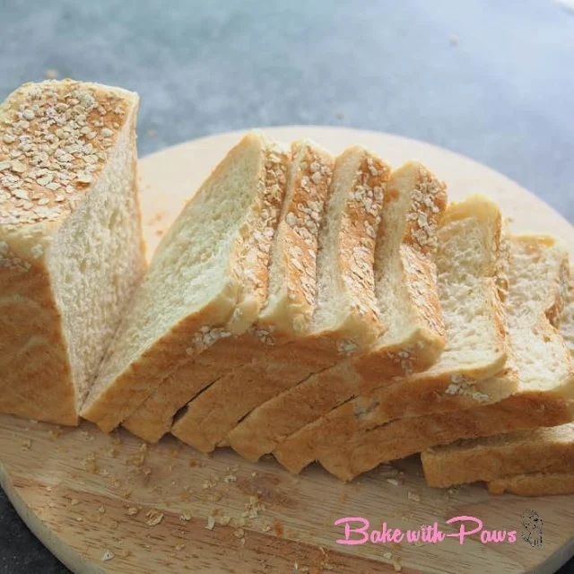 Vegan Oat Porridge Soft Bread (Hybrid Sourdough Discard)