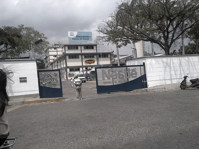 INTERNACIONAL/Ocupan militares complejos Nestle  y Pepsi en plena crisis de abasto