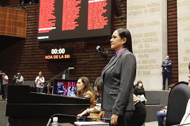 Programas sociales, reglas de operación y crecimiento de la pobreza, entre los temas