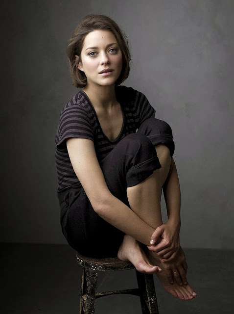 Marion Cotillard Sexy Wallpapers