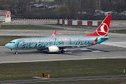 Turkish Airlines ist immer wieder für eine Spezial Bemalung gut. (turkish airlines boeing tc jhl net)