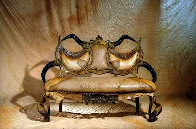  luxurious Baroque antique furniture