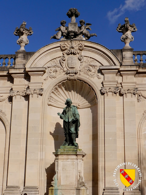 NANCY (54) - Place Vaudémont et la Fontaine Callot