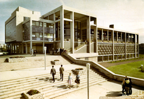 Boulogne-sur-Mer - Le Casino  Architectes: Pierre Sonrel, Marcel Bonhomme  Façades en mosaïque de céramique (Céralux): Françoise Lelong (1925-1961)  Projet: 1951 - Construction: 1959  Destruction: 1987 