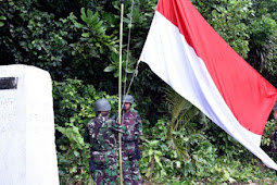 TNI Lakukan Upacara Kemerdekaan di Perbatasan Papua Nugini