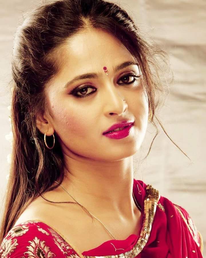 Actress AnushkaShetty Latest Images