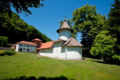 foto Adam Radosavljević, Manastir posvećen Jovanu Krstitelju