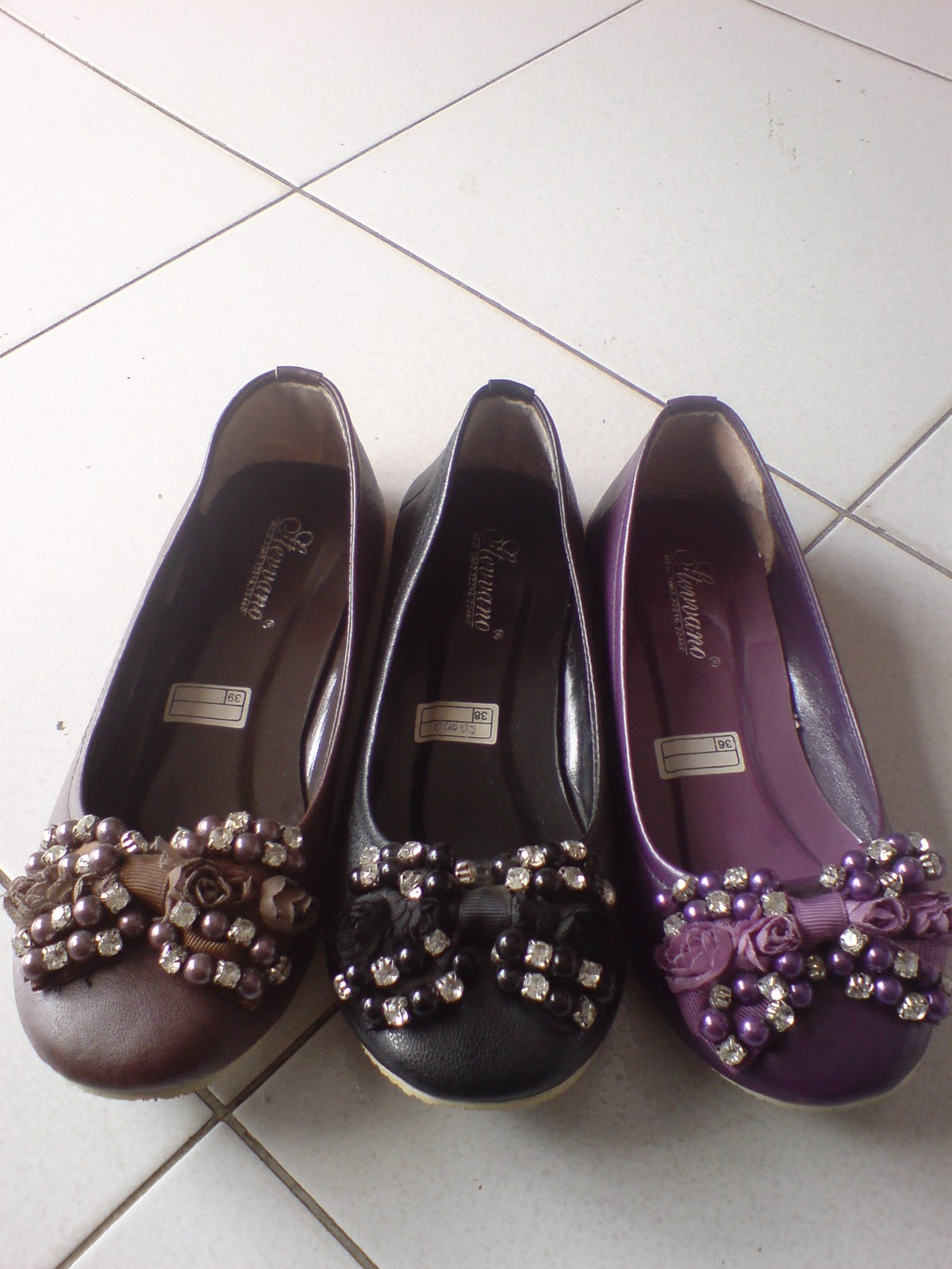 cordianyzone: FLAT SHOES