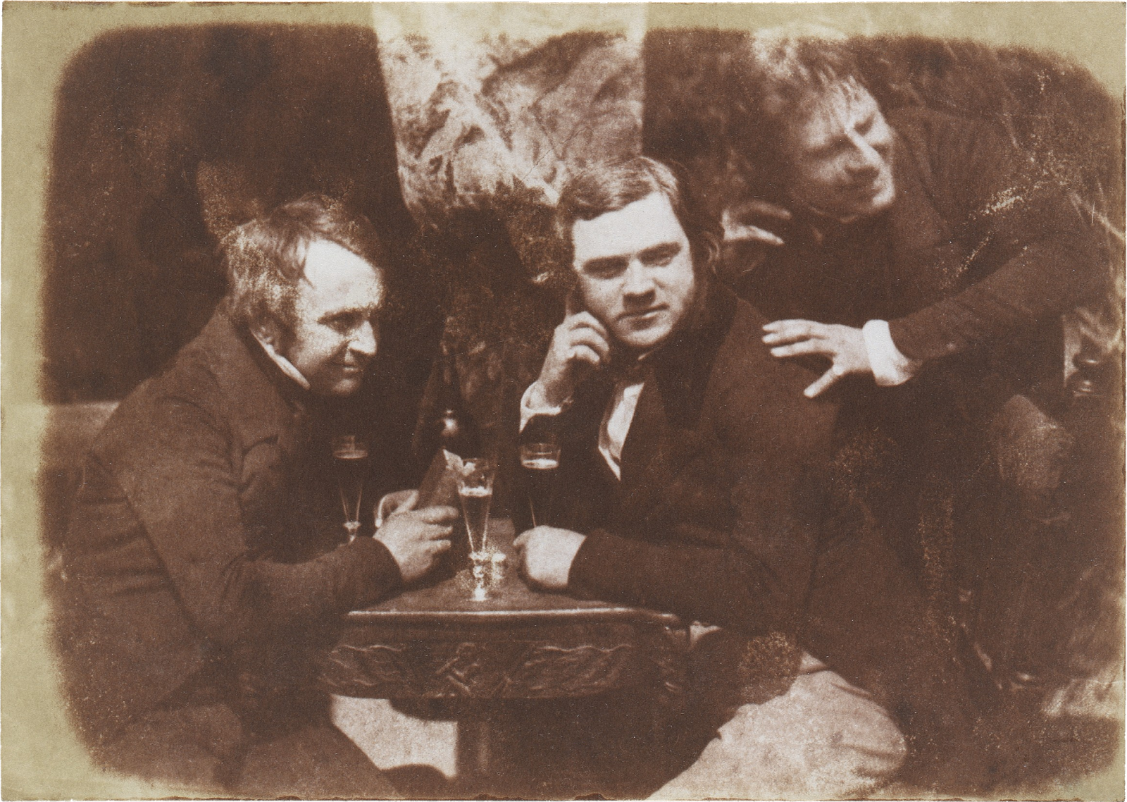 25 Breathtaking Photos From The Past - The earliest known photograph of men drinking beer. Edinburgh Ale, 1844