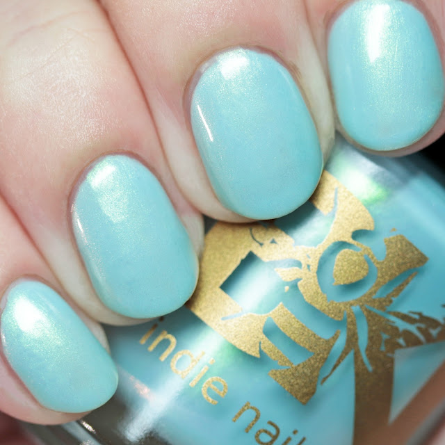 Bee's Knees Lacquer Ghislaine