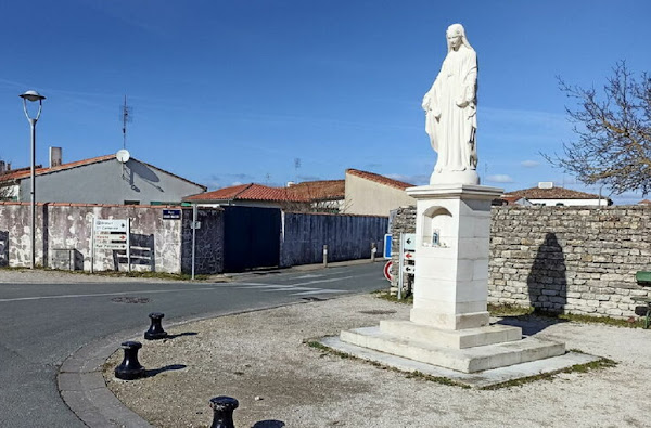 Vierge de La Flotte-en-Ré (île de Ré) : « Qu’on laisse cette statue tranquille ! »
