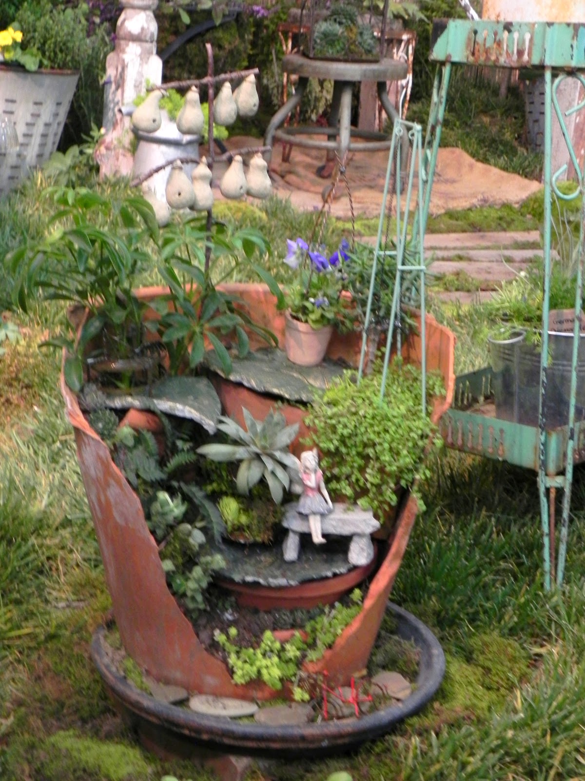 old flower pot ideas Broken Flower Pot Fairy Garden | 1200 x 1600