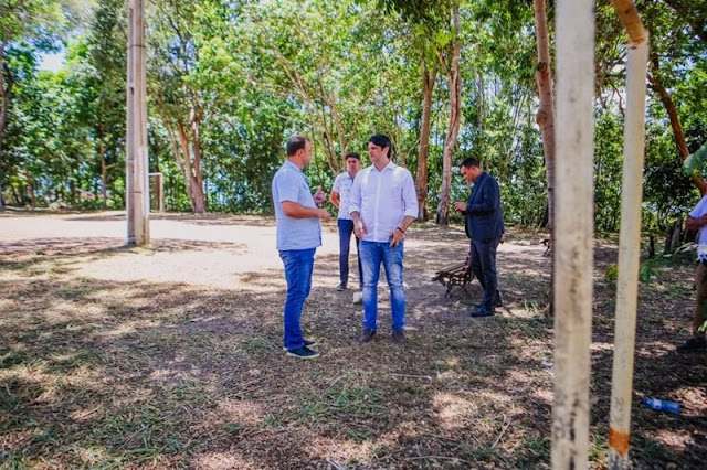 Leo Bezerra visita Parque Ecológico Augusto dos Anjos para iniciar revitalização do espaço