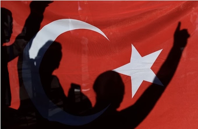 A törökök megunták: felfüggesztették a Deutsche Welle-t és a VOA-t
