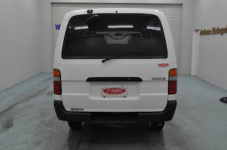 2004 Toyota Hiace for Tanzania