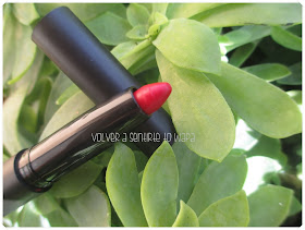 Matte Lip Color de Elf - Rich Red {Dragon Girl} - iHerb Favoritos