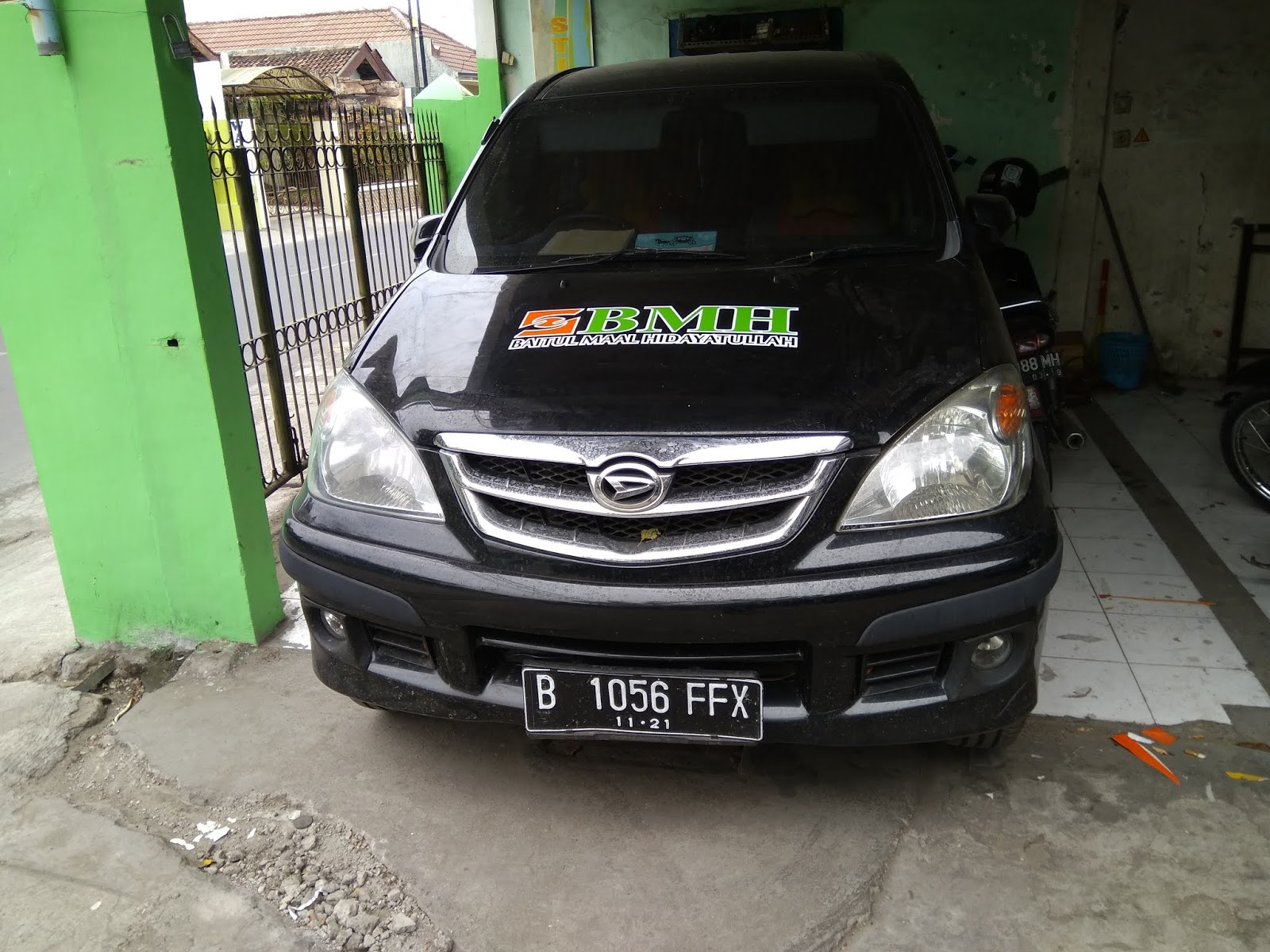Jasa Pemasangan Branding Mobil Di Surabaya Cara Efektif Efisien Mempromosikan Usaha Cutting Sticker SURABAYA