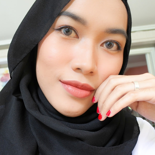 Poppy Dharsono Cosmetics ( Eyebrow, Eyeliner, Mascara )