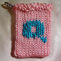 Knitted Q, monogrammed Q, gift card holder