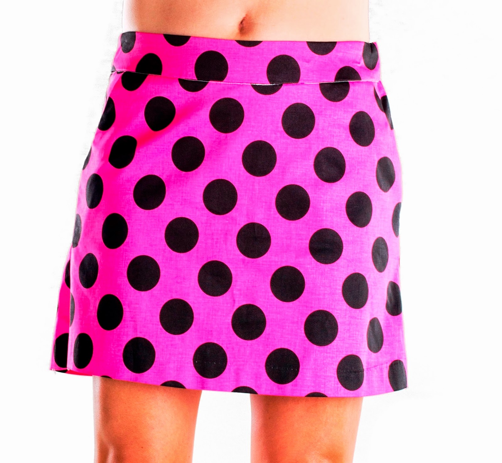 http://www.pinkgolftees.com/haute-shot-golf-baby-got-backspin-skort.html