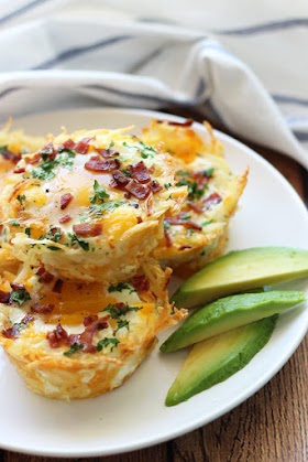 #Recipe : Hash Brown Egg Nests with Avocado