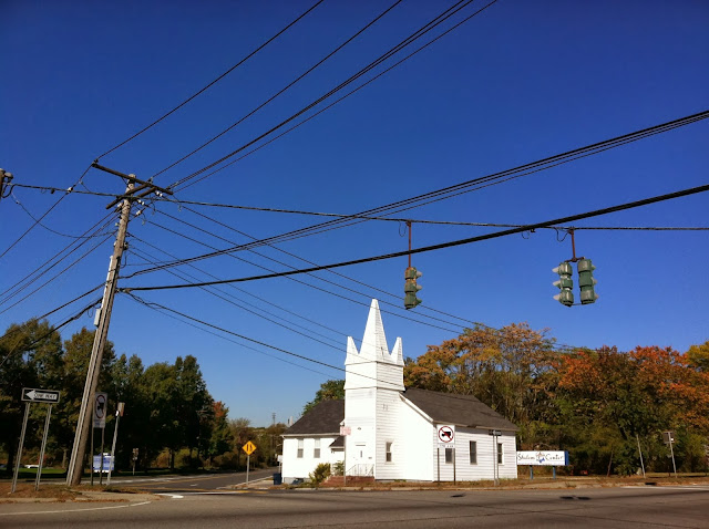 White-House-on-Broadhollow-Road on Long Island