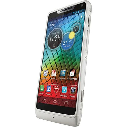 Smartphone Motorola RAZR i branco Android 4.0, Câmera de 8MP, 3G, Wi-Fi, Bluetooth, GPS, NFC, Memória Interna 8GB