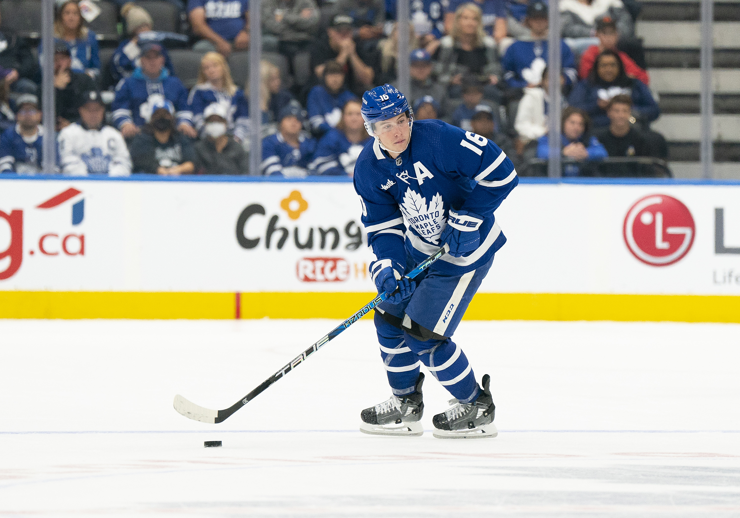 Mitch Marner silencing doubters with career-best season