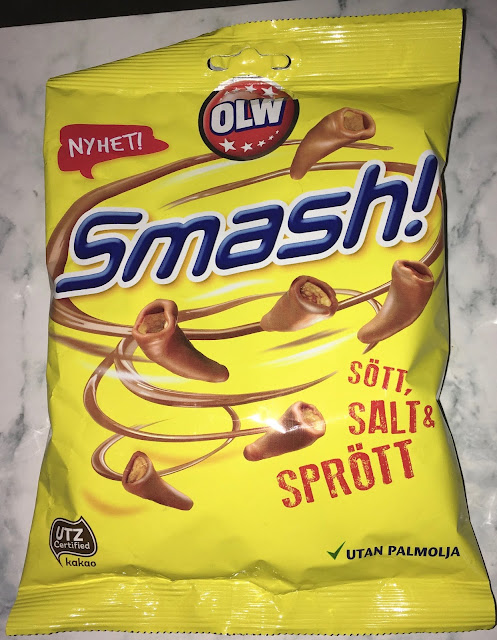 Smash Salty Corn Coated In Chocolate