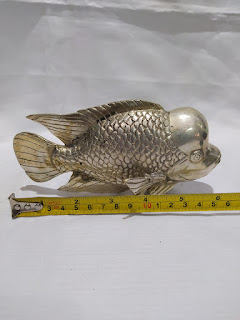 Patung ikan Louhan