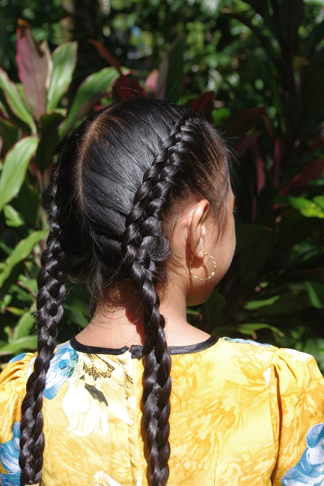 Braids & hairstyles for super long hair: micronesian girl 