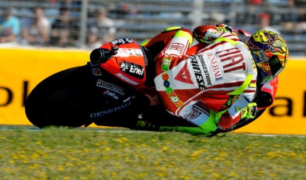 valentino rossi ducati wallpaper 2011