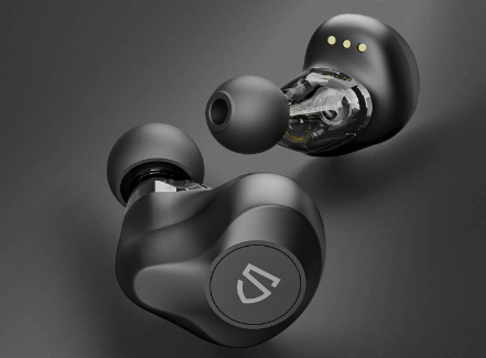 The earbuds support SBC and AAC, not aptX