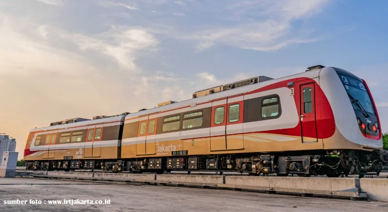  PT LRT Jakarta Lulusan D3 S1 Semua Jurusan Bulan April 