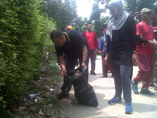 Pradi Nilai Sanksi Pembuang Sampah Sembarangan Terlalu Ringan