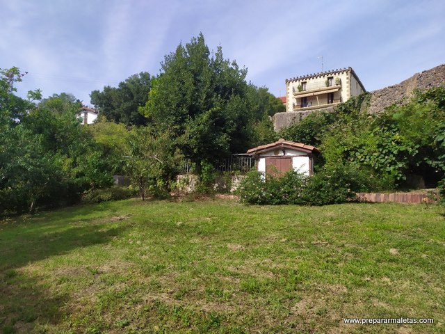 ruta por el centro de Zumaia, jardin convento