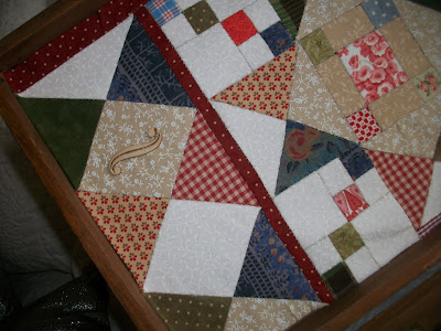 Las creaciones de Victoria.Patchwork.Costurero restaurado