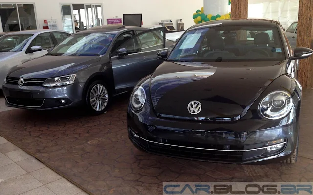 VW Jetta TSi x VW Fusca Turbo