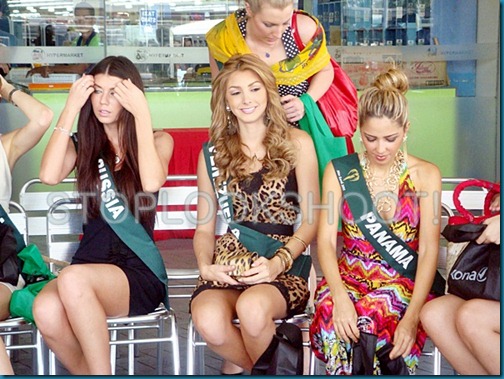 Ms. Earth 2011Candidates Supports SM Greenbag Lite