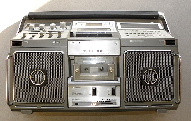 ghetto blaster from the 80s