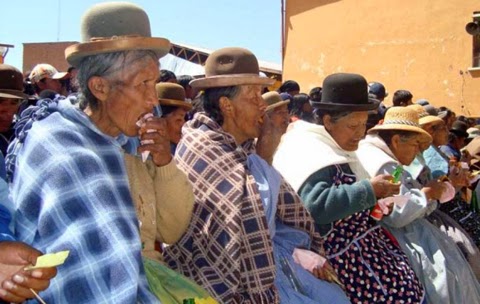 Adultos mayores en Bolivia