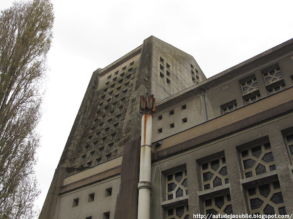 Nantes - Notre Dame de Lourdes - Route de Rennes