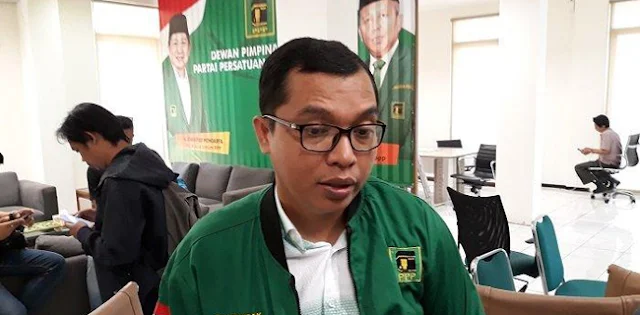 PPP: Mendagri Harus Jelaskan Maksud NKRI Bersyariah Yang Diiginkan FPI